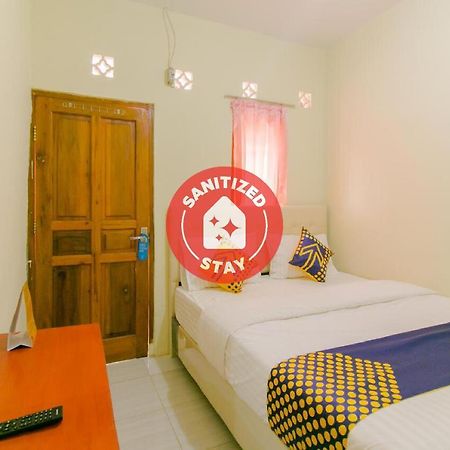 Ayu Homestay Syariah Sukabumi Eksteriør bilde